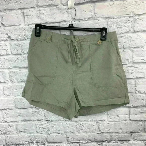 NWT TORRID Drawstring Sage Green Shorts - Picture 6 of 9